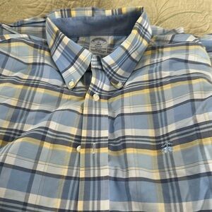 Brooks Brothers button down XL Men